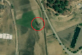 4/5 Pylône électrique (power=tower) dans une zone agricole dégagée (imagerie satellite Maxar).